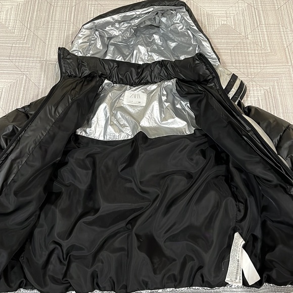 Zara boy’s puffer - Picture 2 of 5